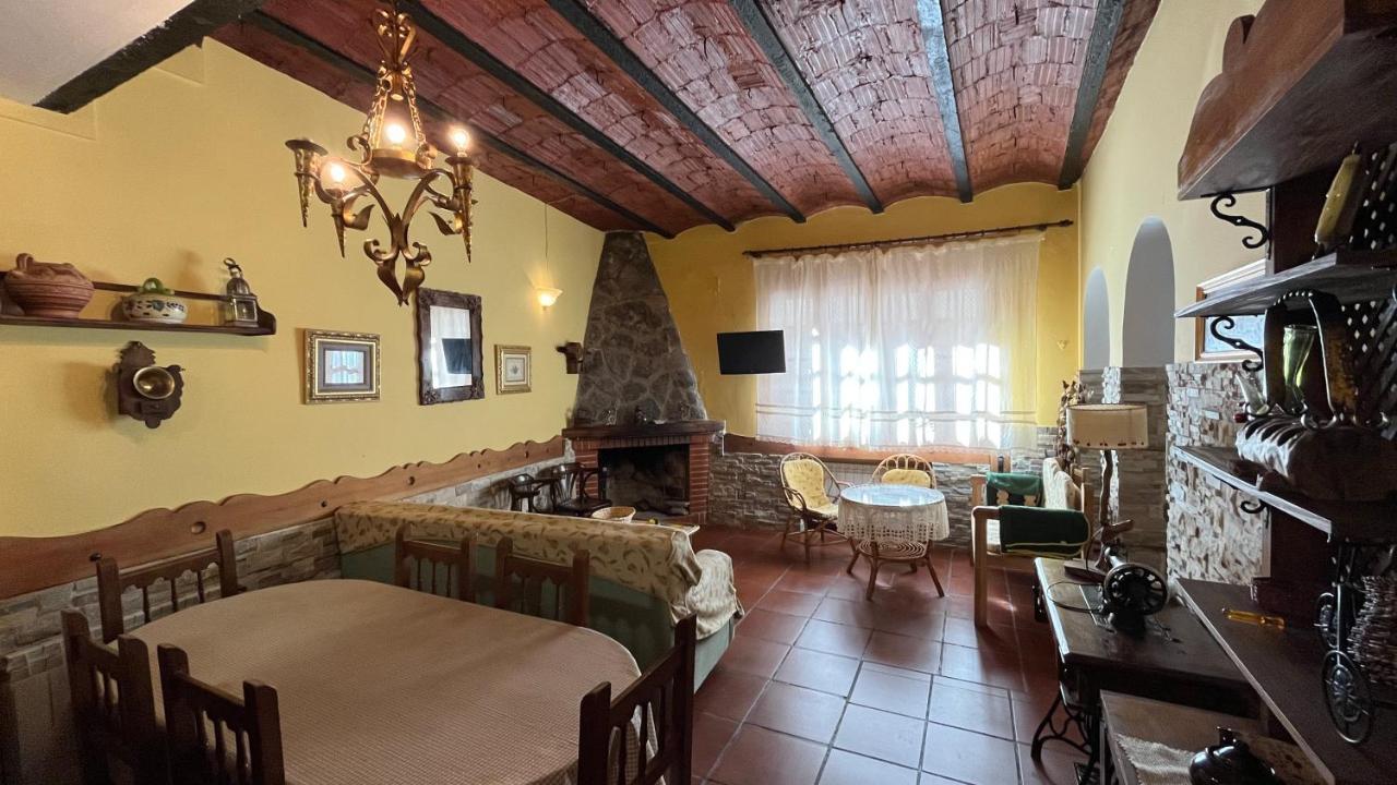 La Parra - Casa Rural En El Valle Del Jerte Navaconcejo Exterior photo
